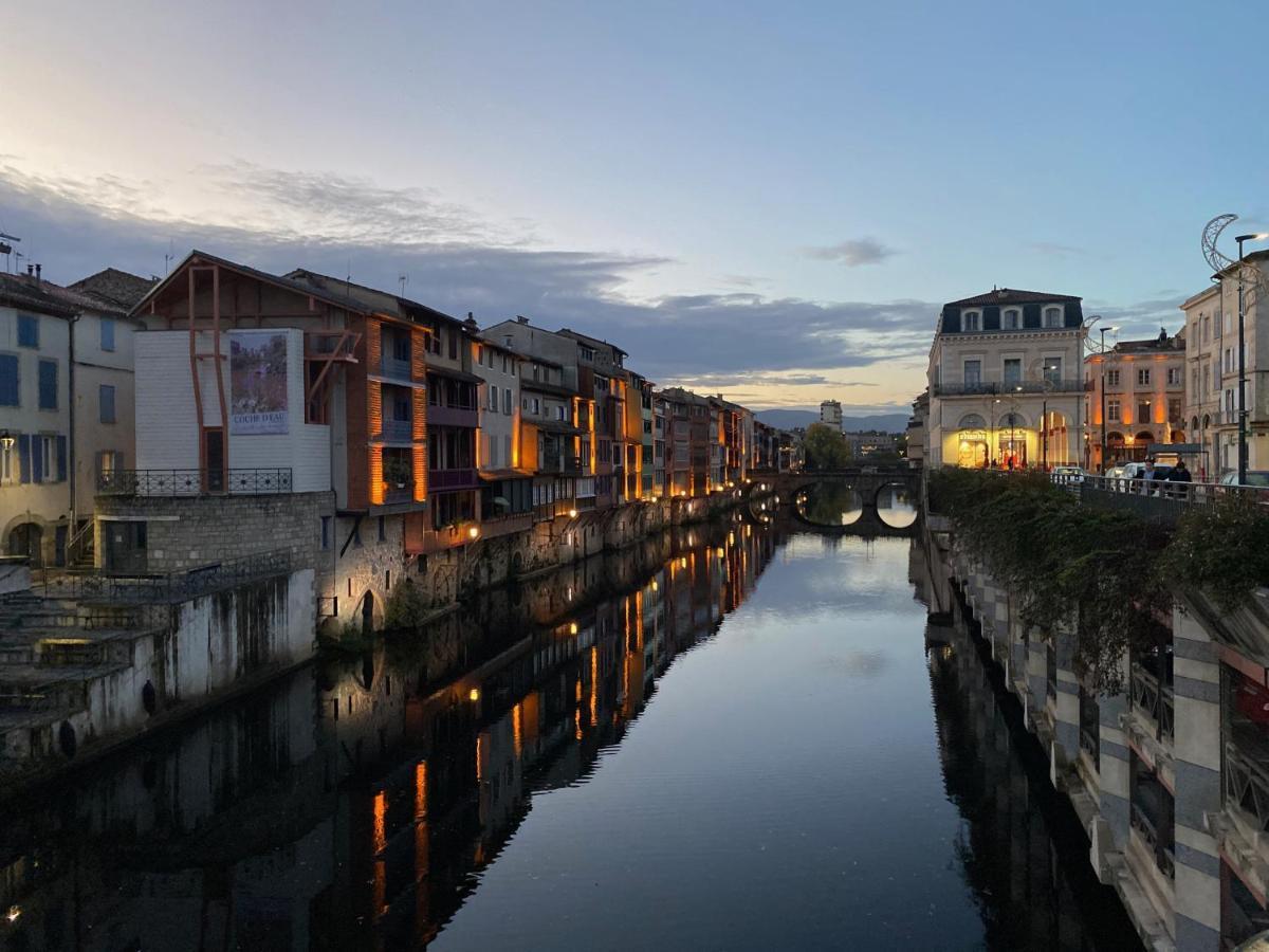 Exceptionnel ! Superbe Appartement Refait A Neuf En Rez-De-Chaussee Avec Parking Prive Castres  Extérieur photo