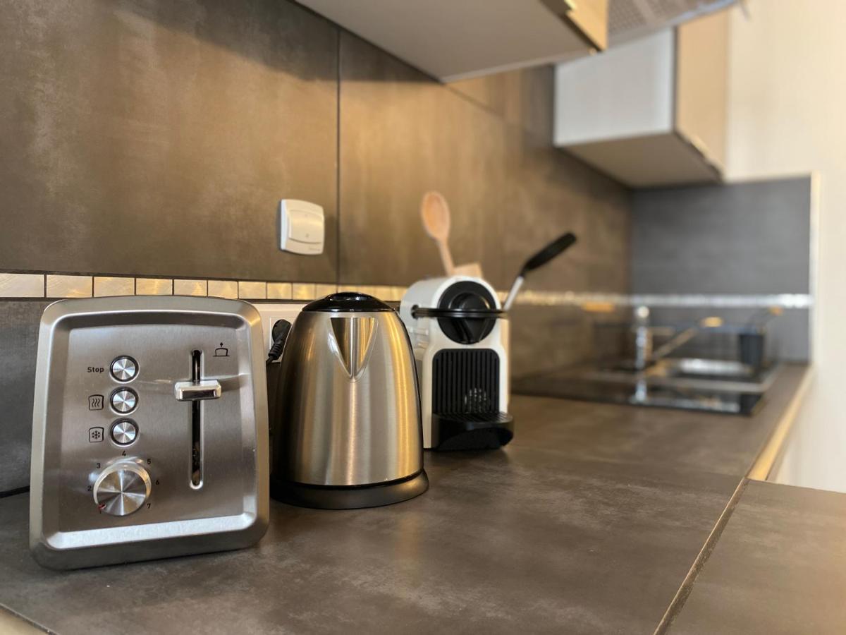 Exceptionnel ! Superbe Appartement Refait A Neuf En Rez-De-Chaussee Avec Parking Prive Castres  Extérieur photo